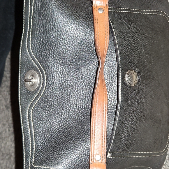 Vintage coach gently used large handbag - Picture 2 of 3